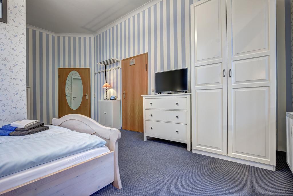 Hotel Villa Seeschloesschen Херингсдорф Экстерьер фото